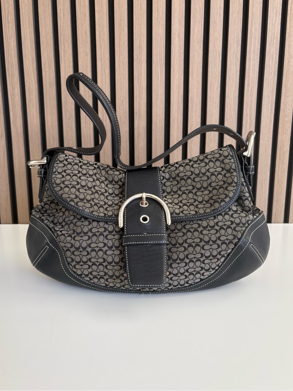 Auth Vtg Y2k Coach Bag